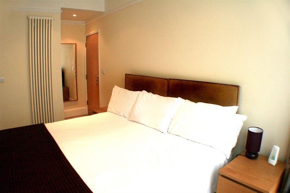 The Kelvin Guest House Brighton Bagian luar foto