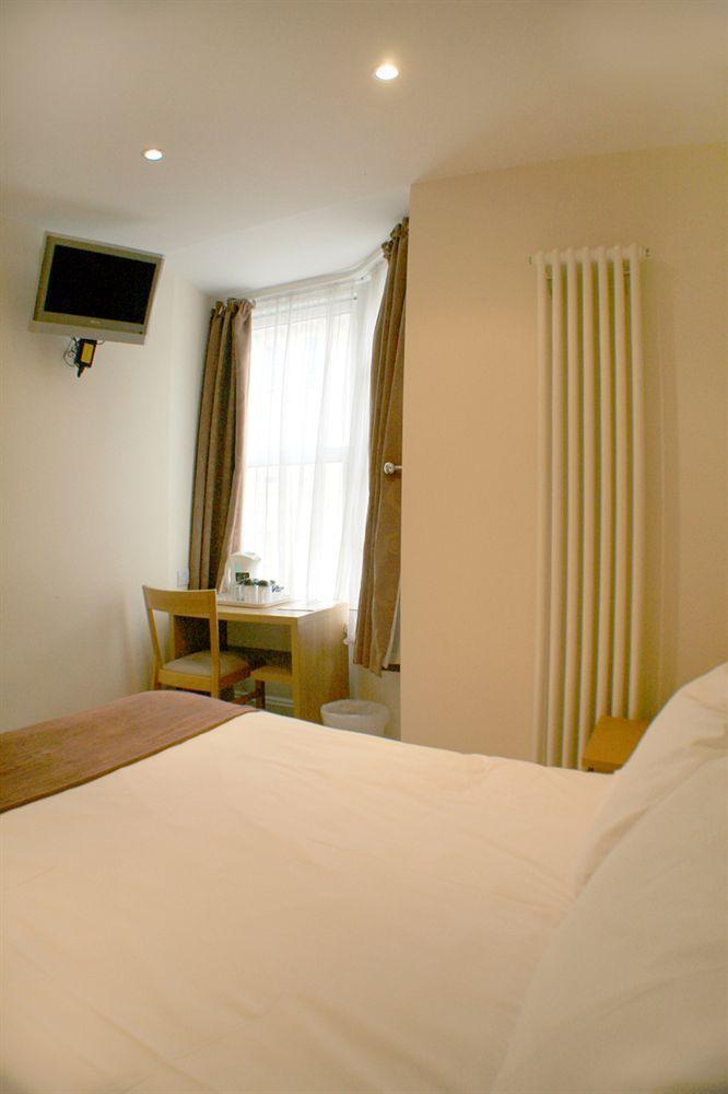 The Kelvin Guest House Brighton Bagian luar foto