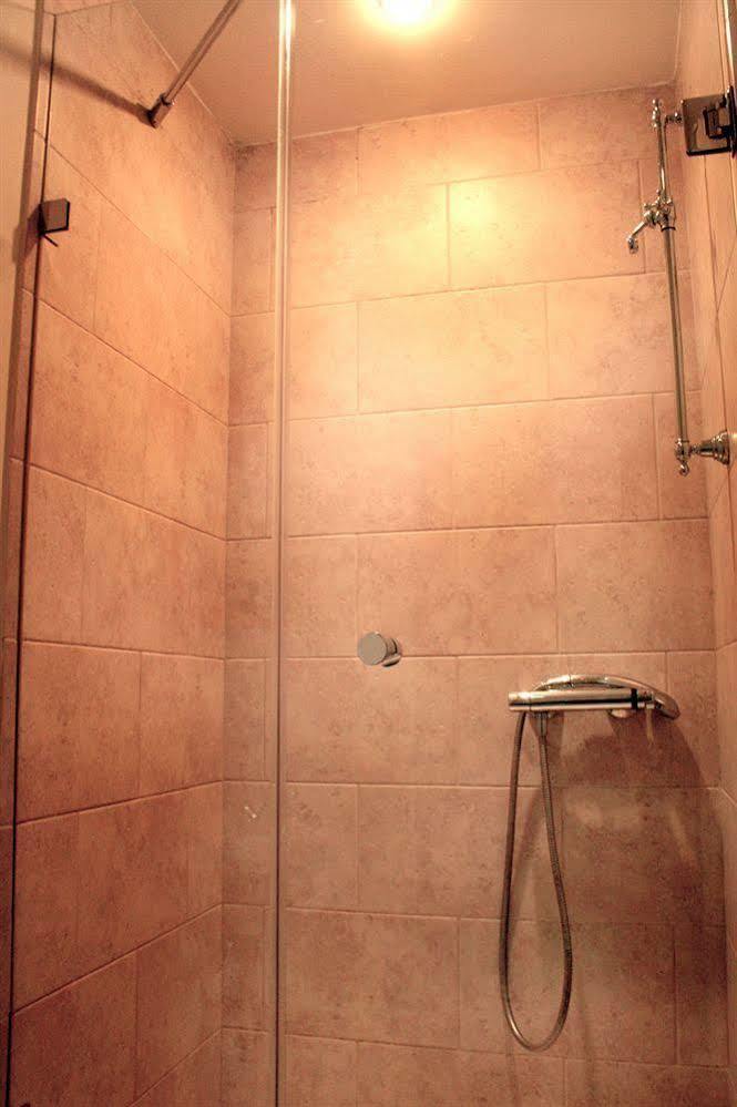 The Kelvin Guest House Brighton Bagian luar foto