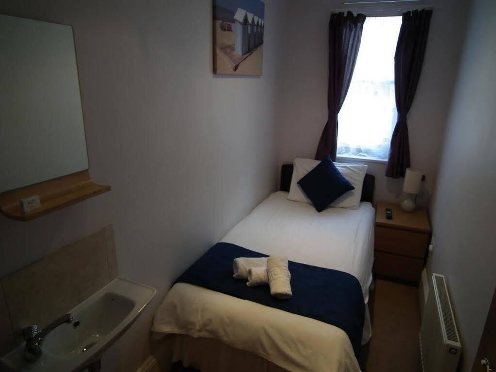 The Kelvin Guest House Brighton Bagian luar foto